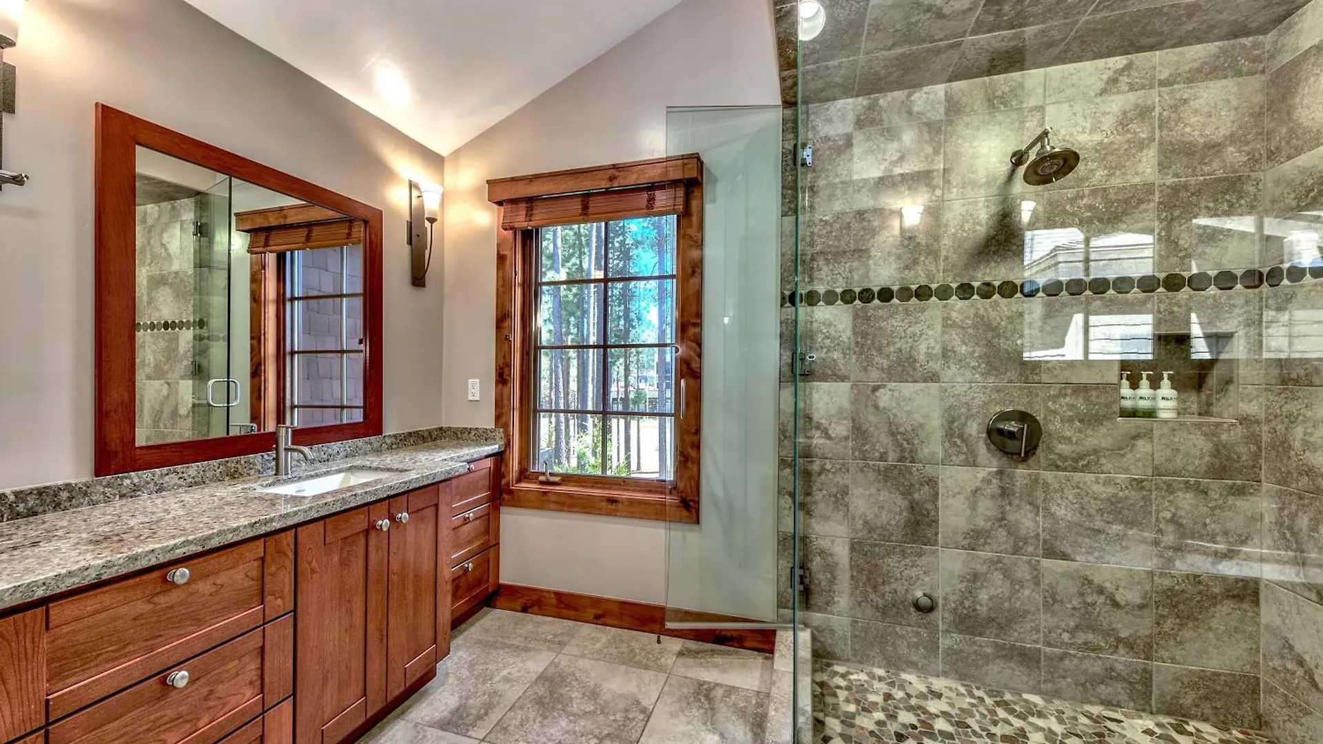 Appartamento Sierra Shores Two - Lakefront Luxury South Lake Tahoe